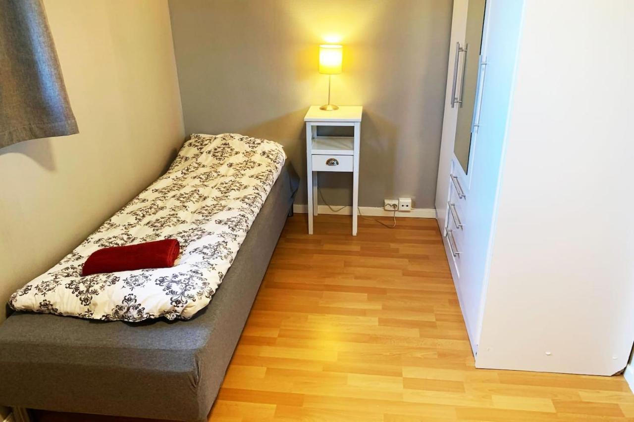 Newly Renovated Basement Apartment Sarpsborg Exterior foto